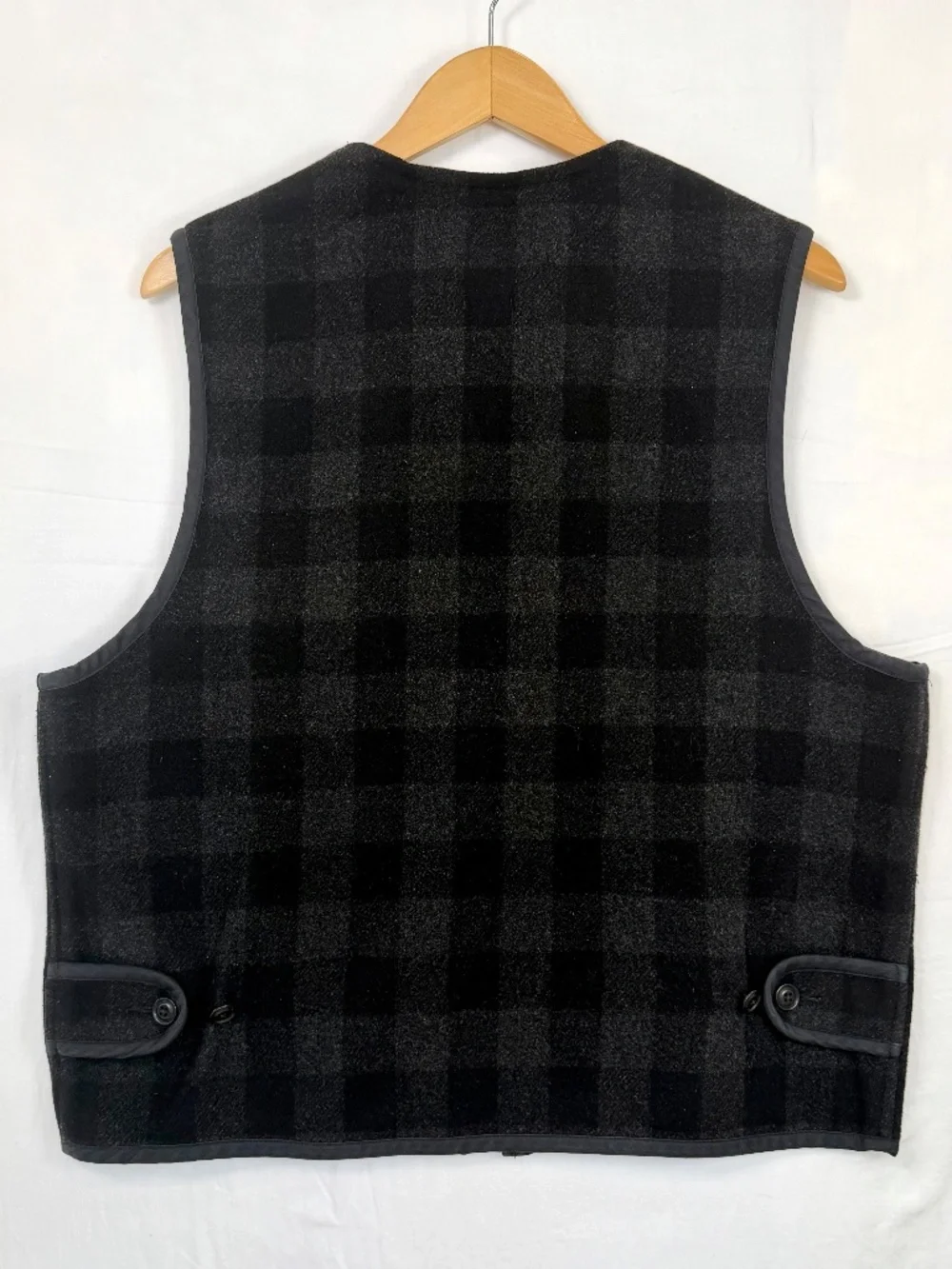 80s VTG Cabinwear by Banana Republic Mens Sz L Black/Grey Buffalo Check Vest